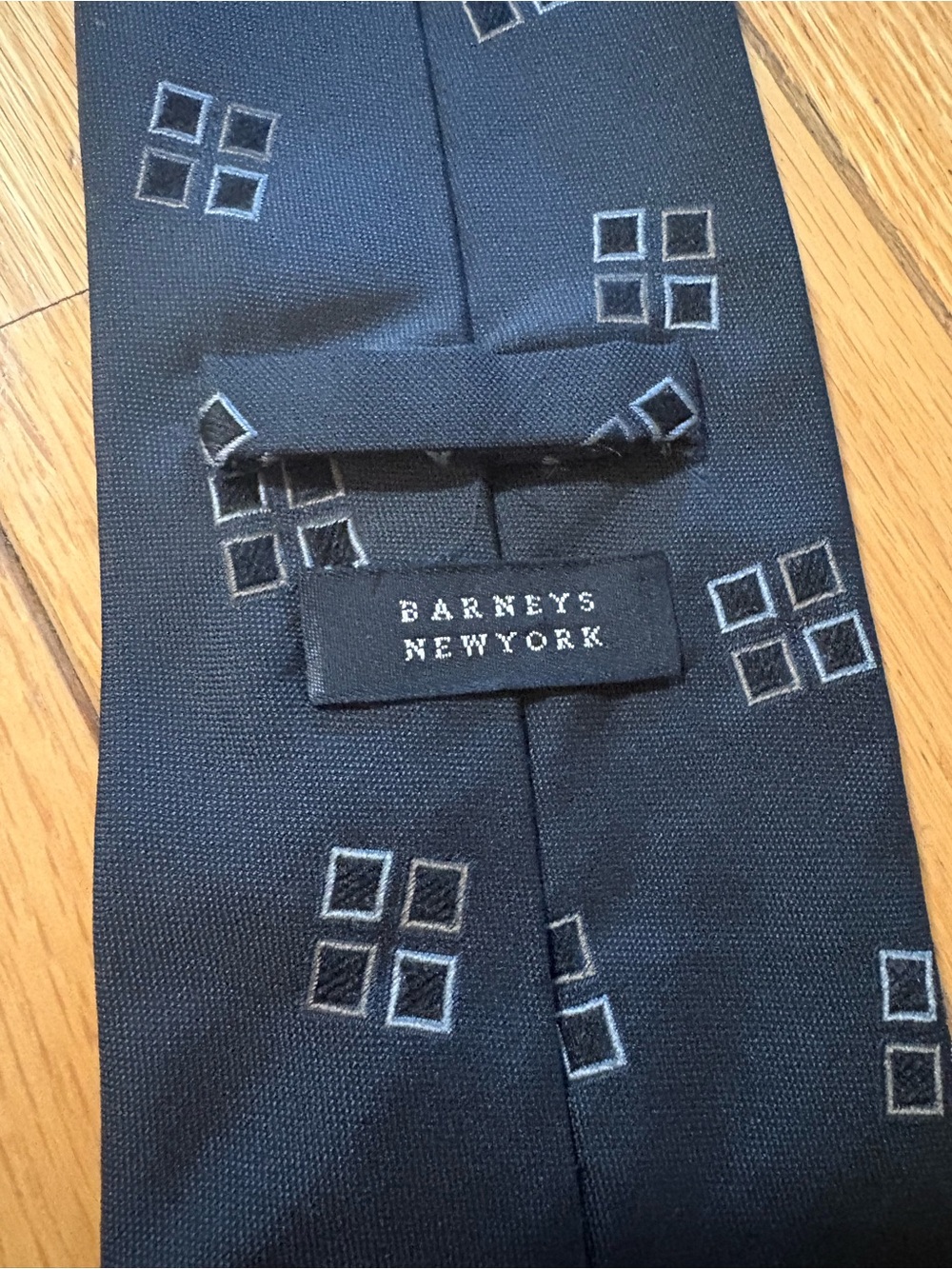 Barneys New York Black Silk Tie 100% Silk Made in Italy